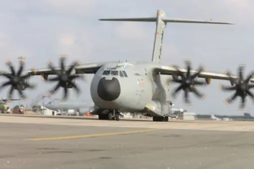 Oblot A400M planowany na jutro
