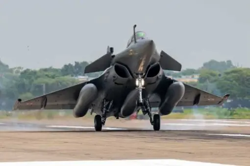 Rafale dotarły do Indii