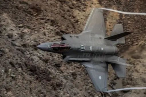F-35A nadal nie mogą latać podczas burzy 