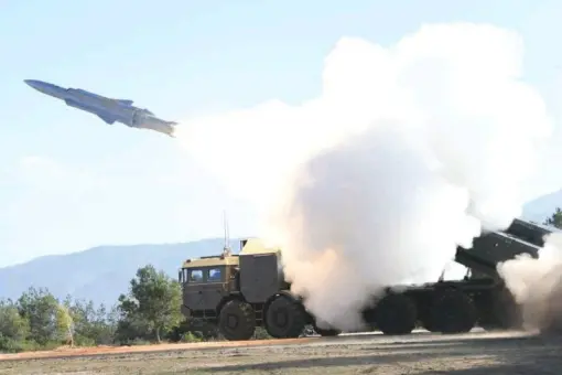 Iran chce kupić chińskie pociski przeciwokrętowe