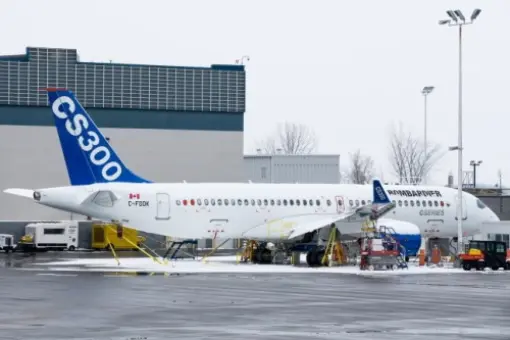CS300 zostanie oblatany w 2015