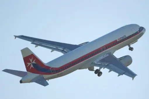 Air Malta w stylu retro