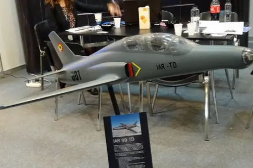 IAR-99 TD – nowy rumuński samolot szkolny