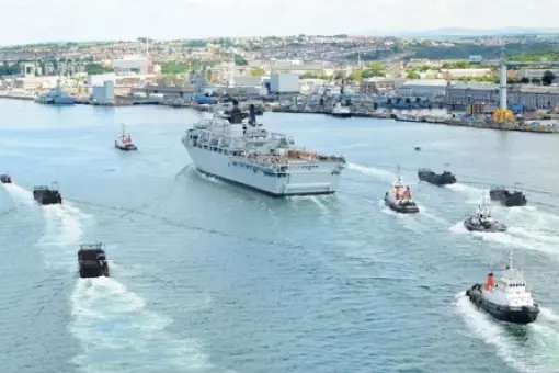 HMS Bulwark zakończył misję