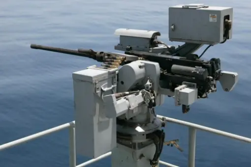 Raytheon uzbroi RCN