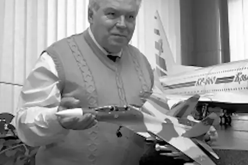 Zmarł Michaił Simonow