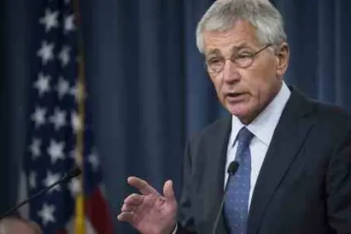 Hagel redukuje LCS