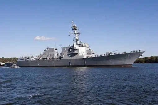 Testy USS Rafael Peralta