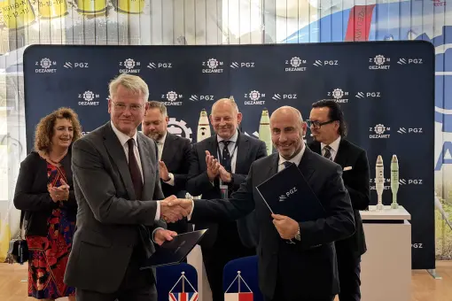 Amunicyjna współpraca PGZ i BAE Systems