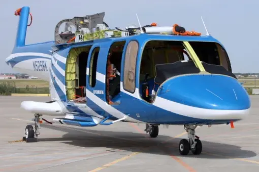 Próby Bella 525