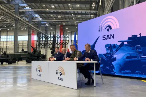 System San zamówiony