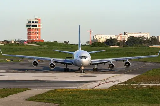 Ił-96-300 dla Chaveza