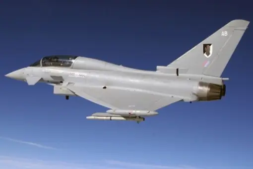 Mniej brytyjskich Eurofighterów?