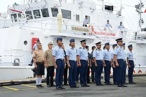 BRP Tubbataha w linii