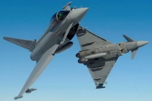 Włosi rezygnują z 25 Eurofighterów