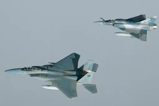 Zderzenie F-15 i Mirage 2000