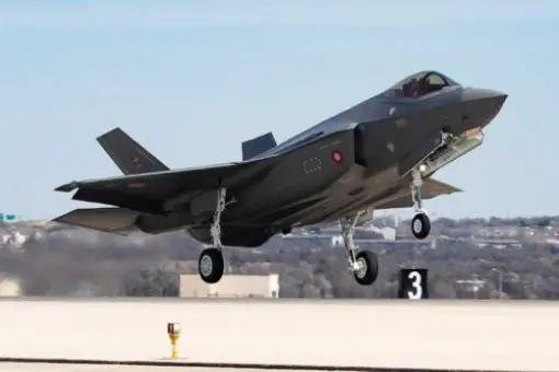 727. eskadra otrzyma F-35A 