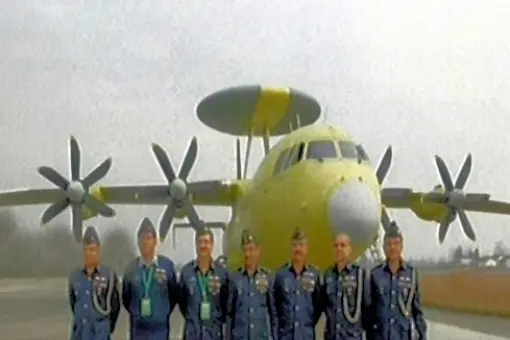 Rollout ZDK-03 AEW&C