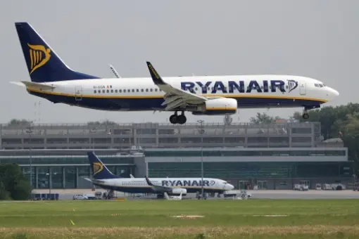 Ryanair wznawia loty Kraków-Gdańsk 
