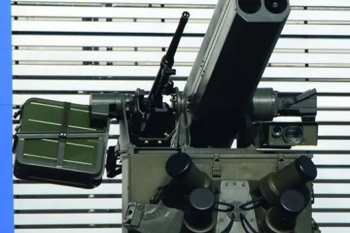 ZSMU-70 na Turze, Tur w klatce