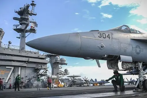 USS Theodore Roosevelt na Bliskim Wschodzie