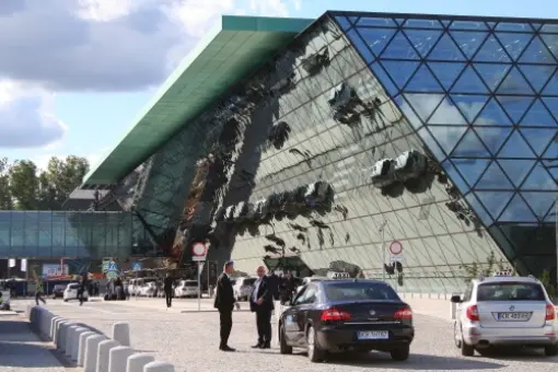 Nowy terminal na krakowskim lotnisku