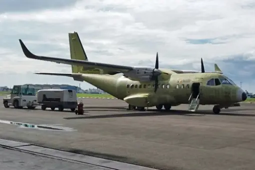 4 CN-235 i CN-212 dla państw Afryki