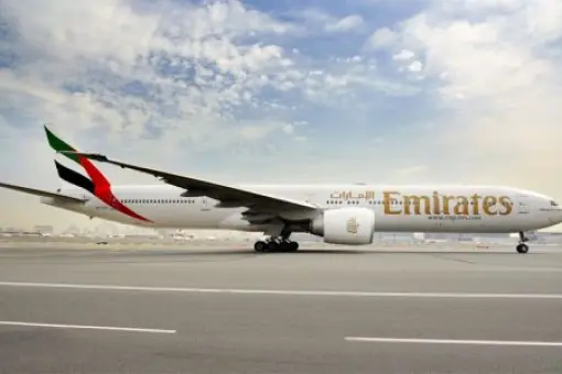 Emirates przebudowują Boeingi 777