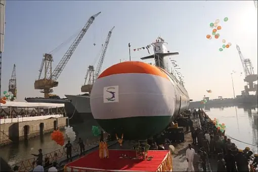 INS Khanderi bez torped