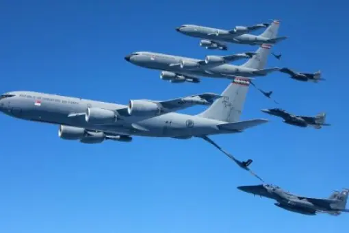 Trzecie życie KC-135R AURS