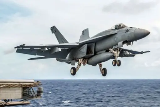 Rozbił się F/A-18E Super Hornet