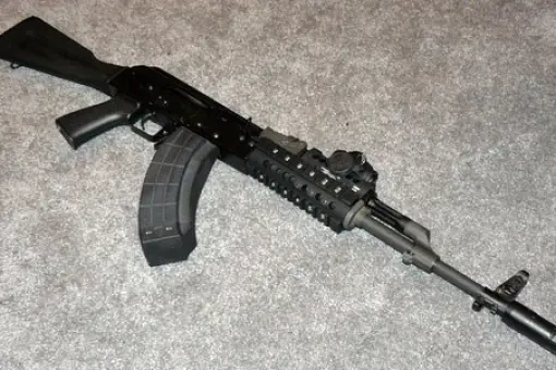 SHOT Show: 4-rzędowe magazynki do AK
