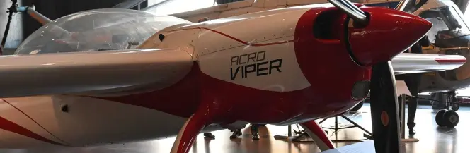 Odrestaurowany Acro Viper w MLP