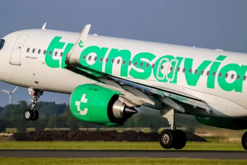 Transavia zwiększa liczbę lotów z Wrocławia do Paryża
