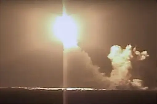 Kniaż Władimir wystrzelił Buławę