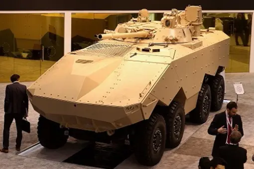 IDEX 2015: Arabska Enigma