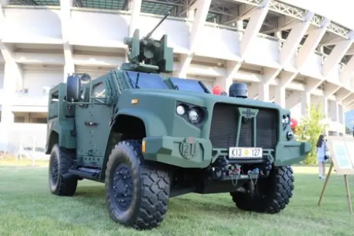 Skopje zaprezentowało JLTV i chce zamówić Mistrale