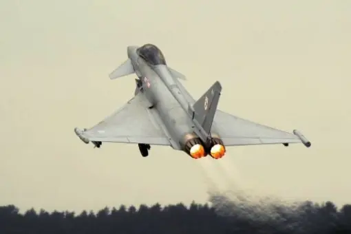 Eurofighter niezagrożony?