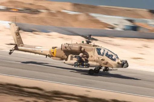 Izrael zamówił 12 Apache