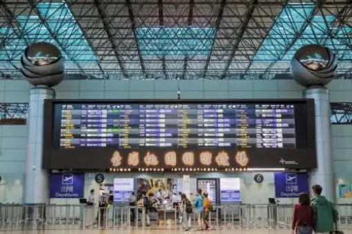 Emirates wznawiają codzienne loty do Tajpej