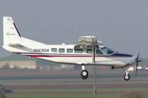 Rodzina zabitego spadochroniarza pozywa Cessna i Goodrich