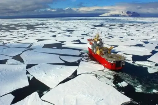 Koniec historycznej misji HMS Protector
