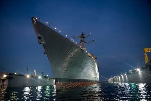 USS Ralph Johnson rozpocznie służbę w Charleston