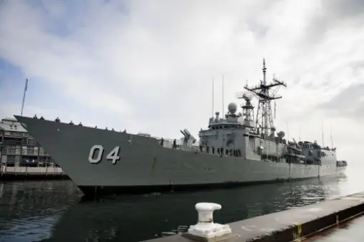 Powrót HMAS Darwin