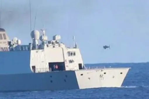 Camcopter na chińskiej fregacie?
