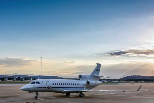 Pierwszy Falcon 7X dla RAAF