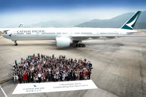 Cathay Pacific zmieniają barwy