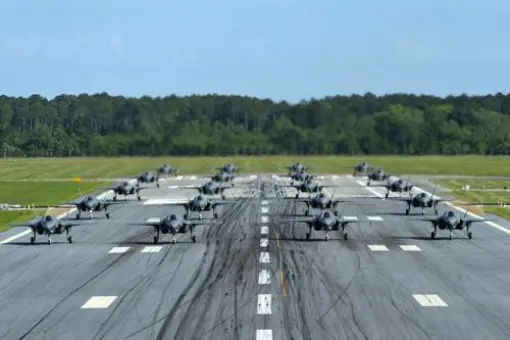 Elephant Walk F-35B w Beaufort