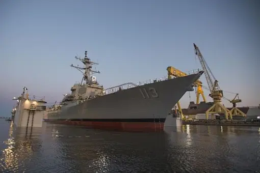 Ceremonia USS John Finn w Pearl Harbor