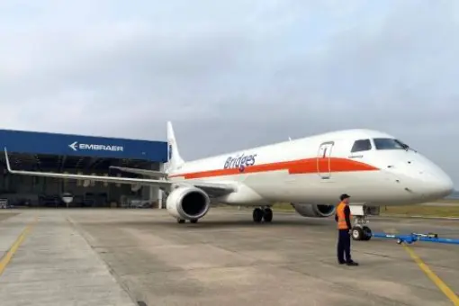 Pierwszy E190F dostarczony